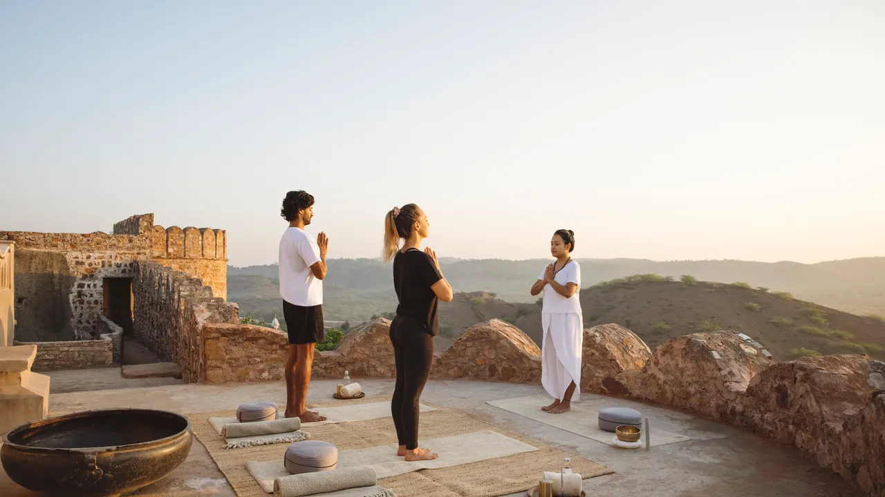 Tour en grupo de yoga