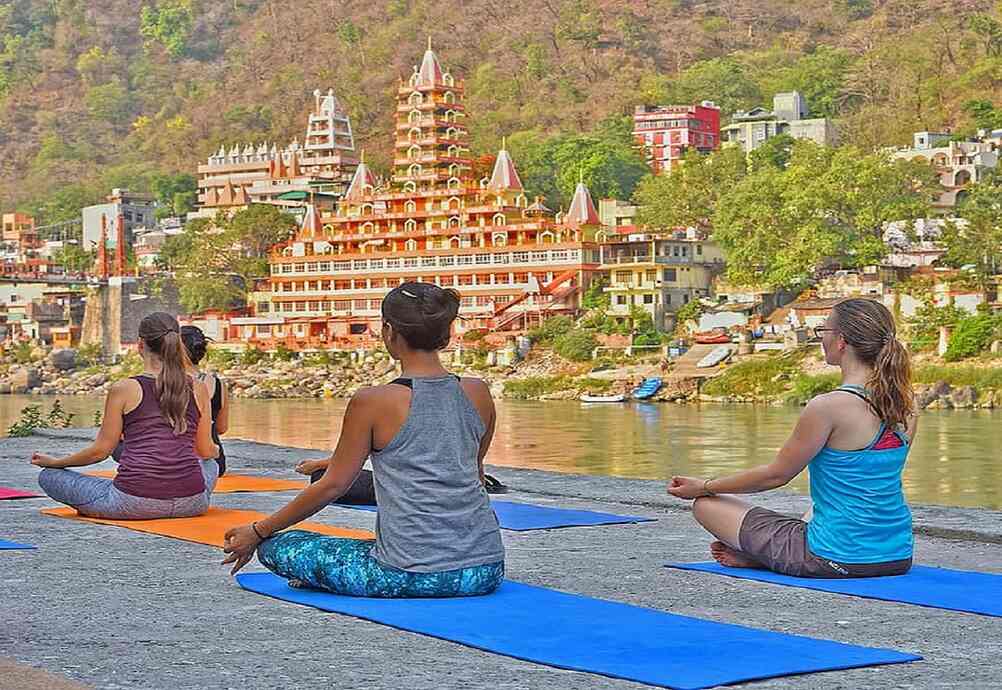 Tour en grupo de yoga